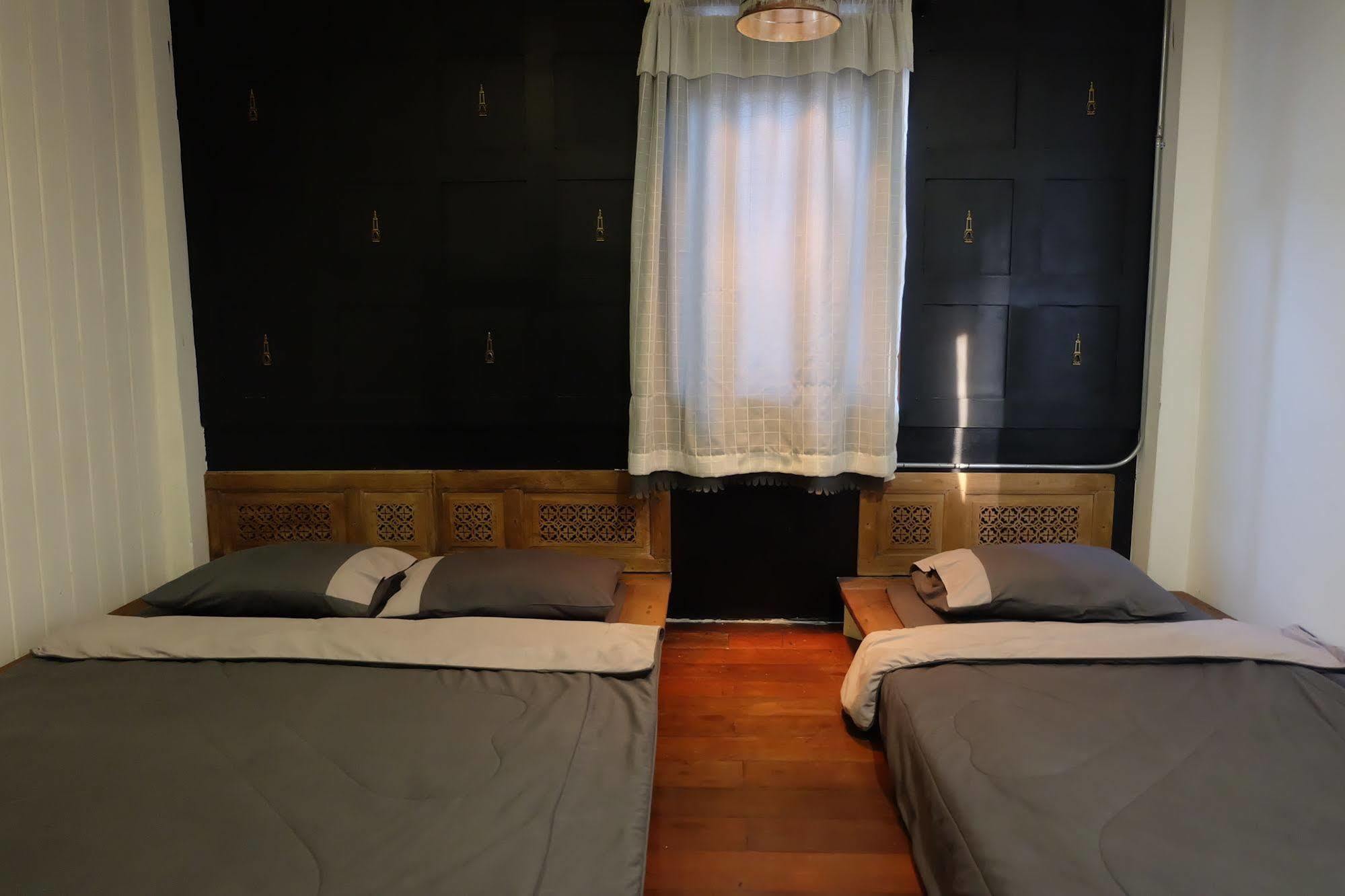 Buff Hostel Bangkok Dış mekan fotoğraf