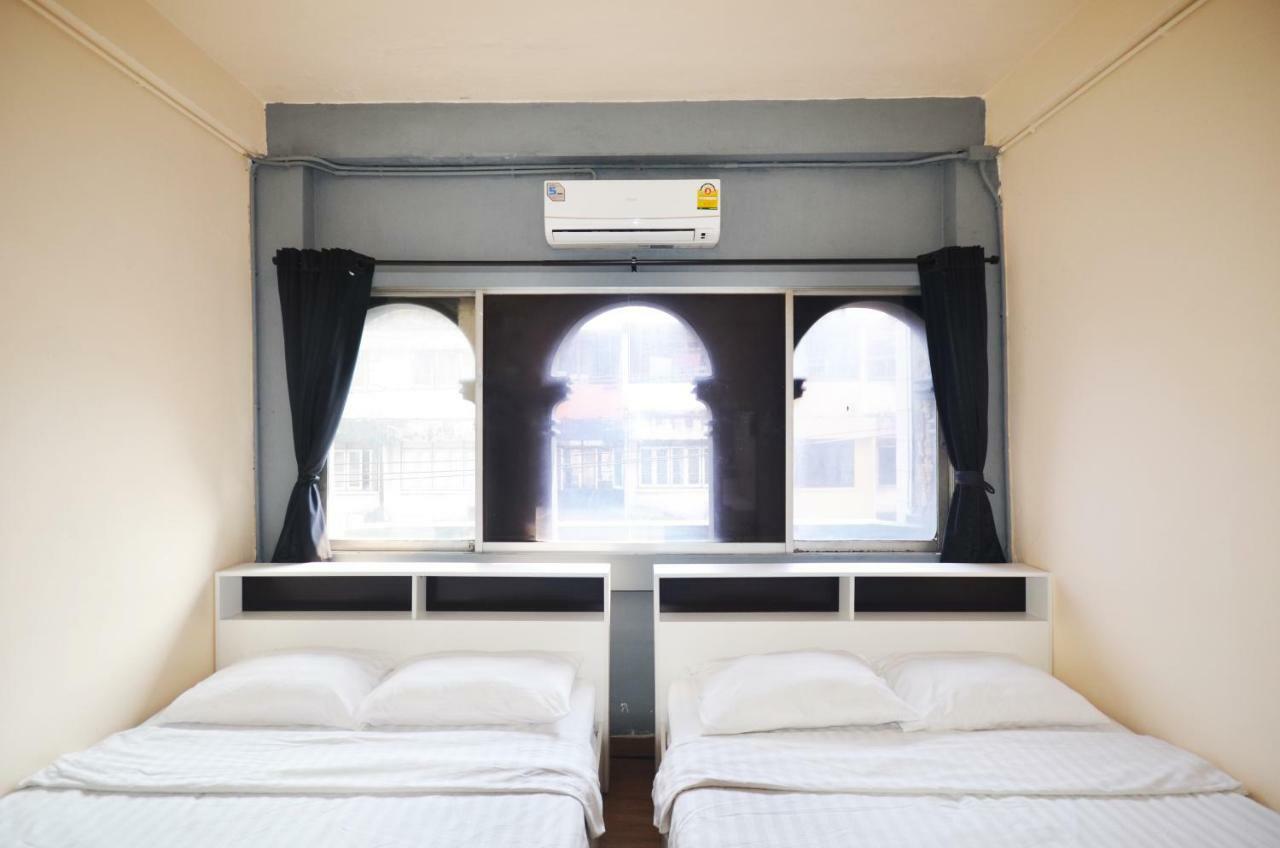 Buff Hostel Bangkok Dış mekan fotoğraf